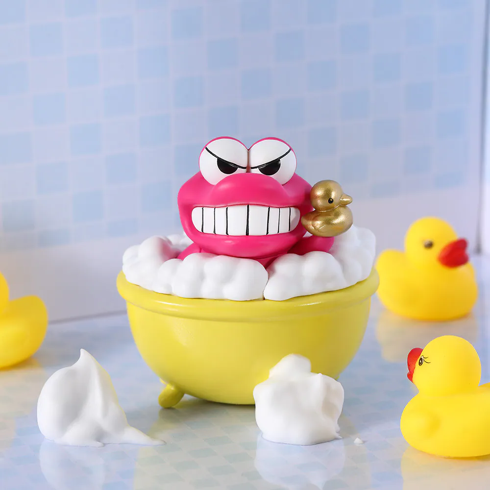 Factory Wholesale Custom OEM Crayon Shin-chan Bathtub Series PVC Figure Toys